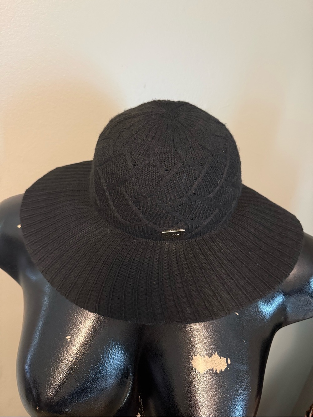 Calvin Klein Black Ribbed Wide-Brim Knit Hat